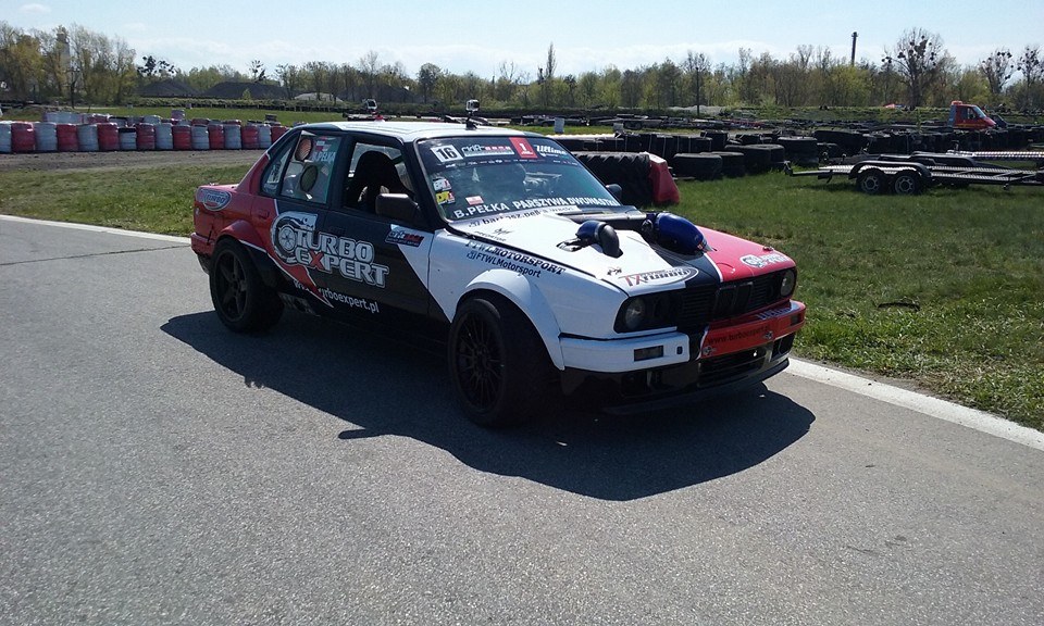 Turbo V12 BMW E30 Drift Car