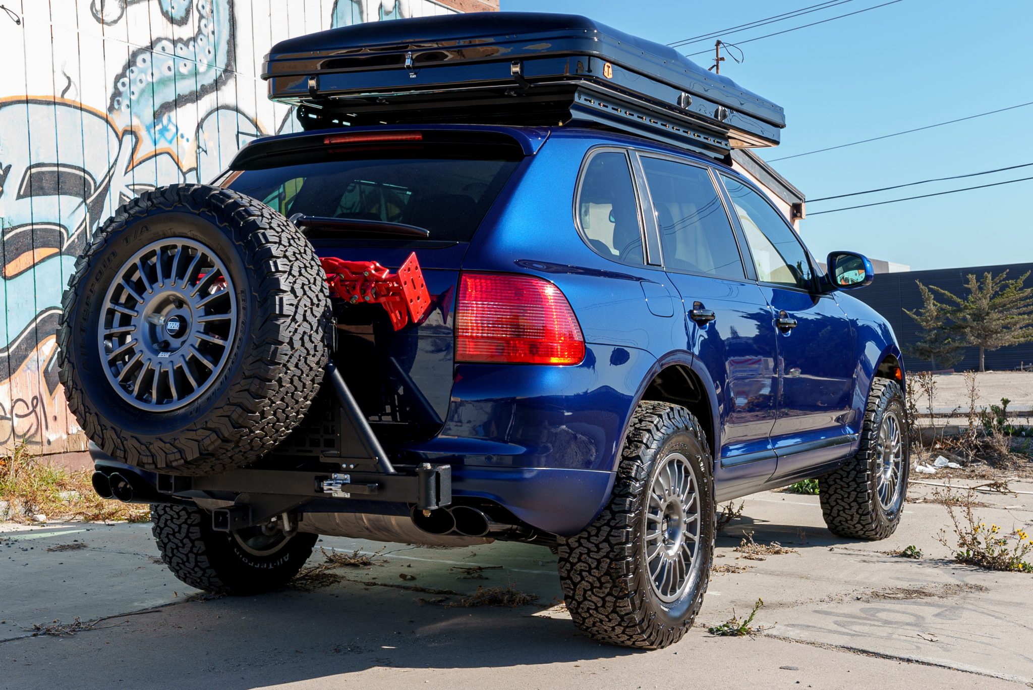 Lifted 2006 Porsche Cayenne Turbo S