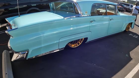 LS3-Powered 1958 Lincoln Continental with Bentley Interior