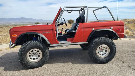 1975 Ford Bronco by eatoledo