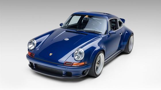 1989 Porsche 911 DLS by Singer