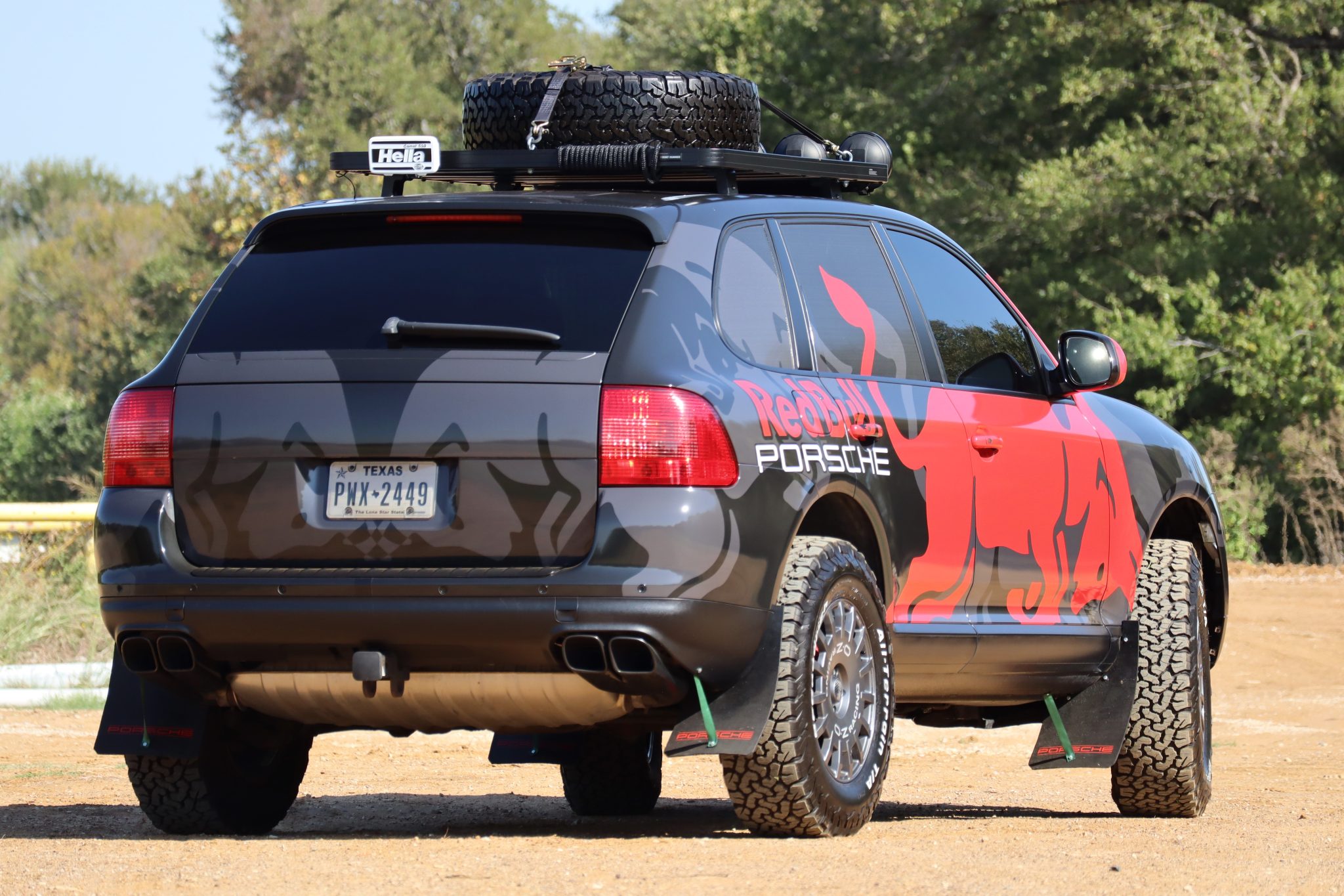 2005 Porsche Cayenne Turbo by BalloonMite