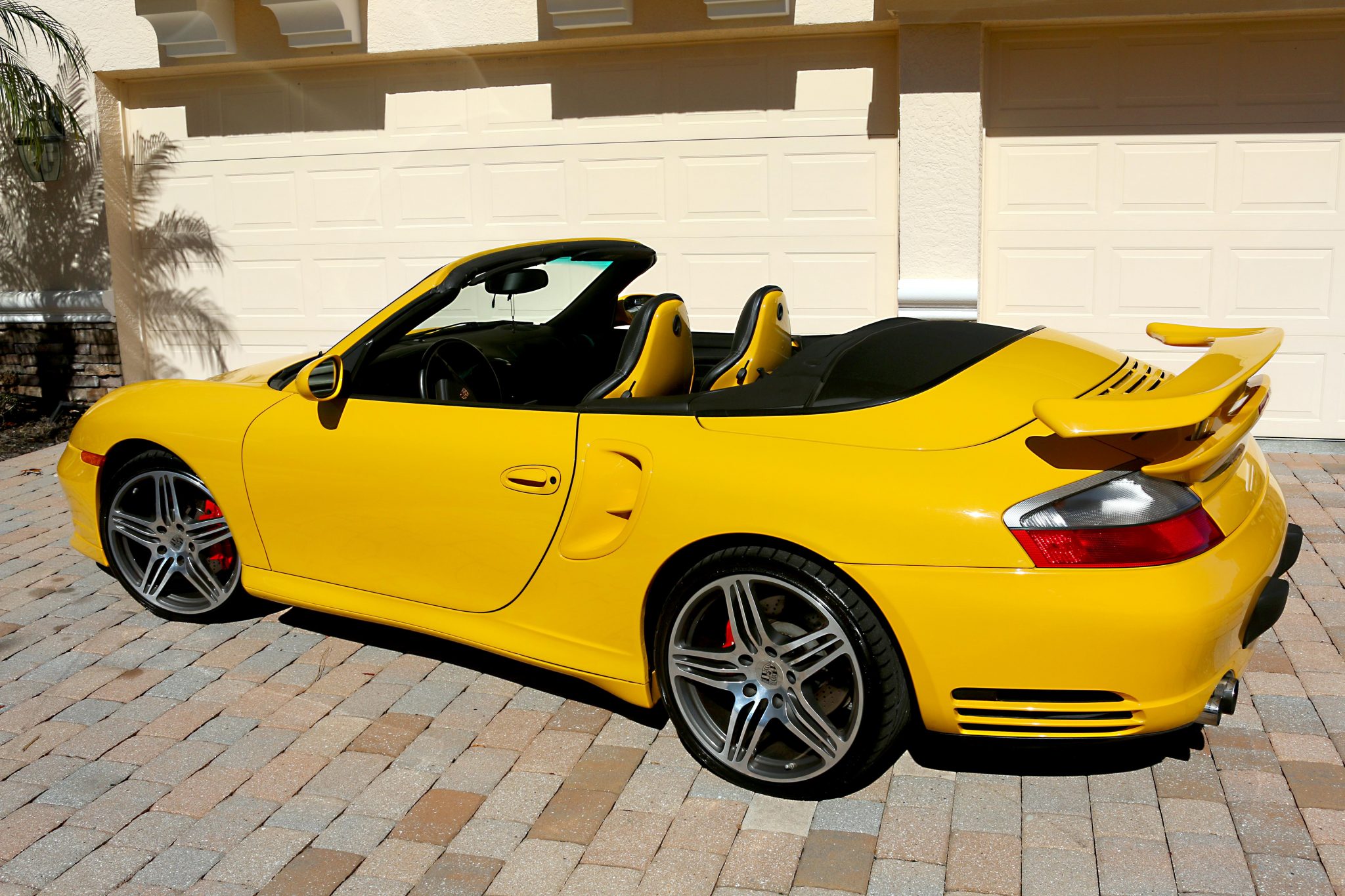 2004 Porsche 911 Turbo Cabriolet