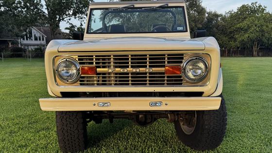 1977 Ford Bronco by BroncLove