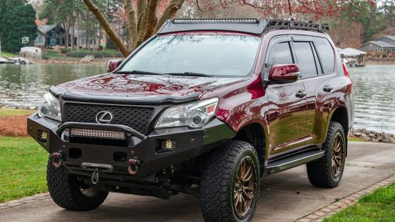 2010 Lexus GX460 by markturnr2