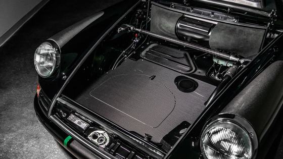 Carbon-Bodied KAMM 912c Arrives in the USA