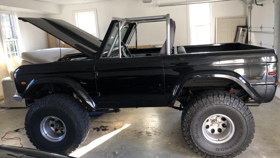 1977 Ford Bronco by dkyranakis
