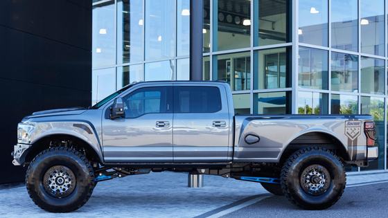 2022 Ford F-350 Super Duty Lariat by Sintor