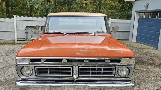 1977 Ford F-250 Custom Crew Cab 4×4