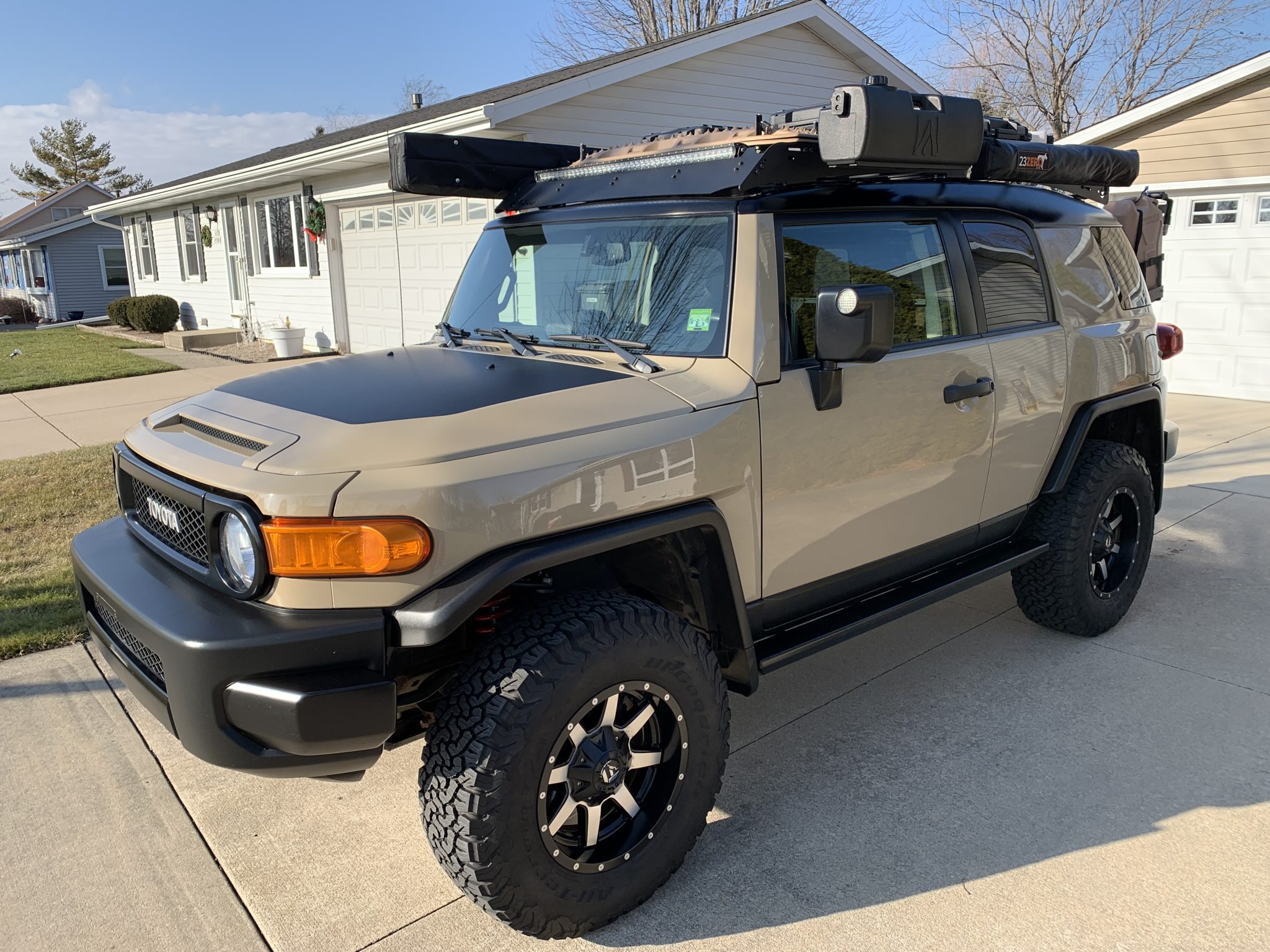 2014 Toyota FJ Cruiser by rcniss