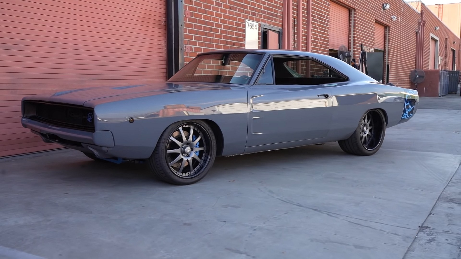 1000hp Hellephant-Swapped 1968 Dodge Charger