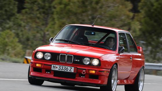 Supercharged S50-Swapped Widebody BMW E30 M3