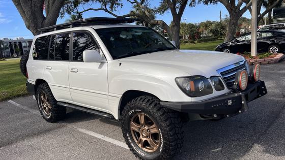 2004 Lexus LX470 Modified