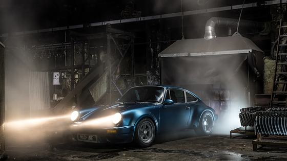Porsche 911 Restomod by Machine Revival