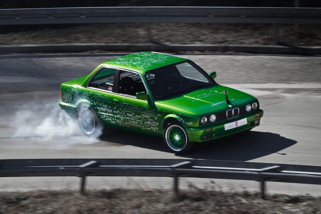 500hp BMW E30 EV by Mate Rimac