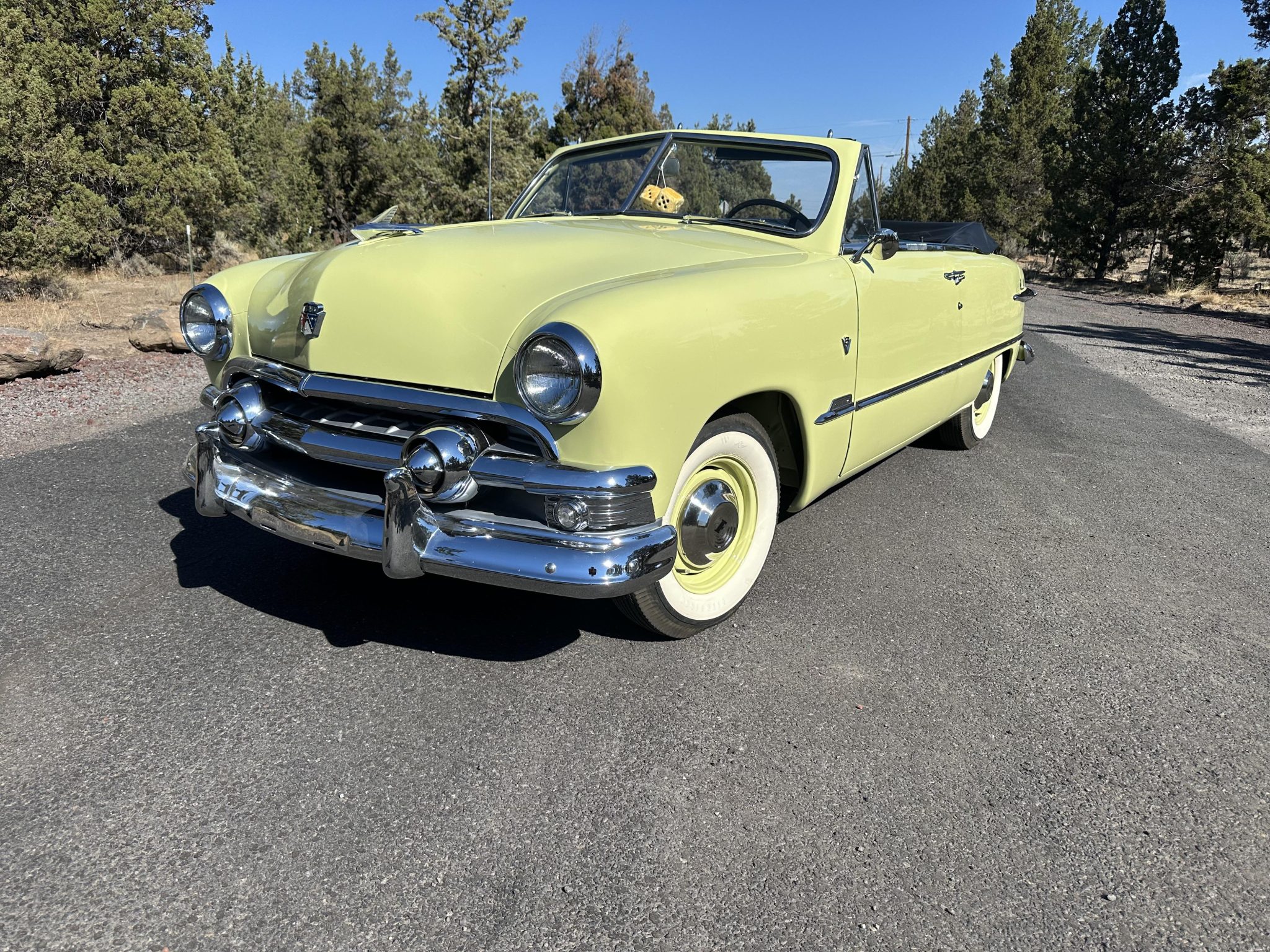 1951 Ford Custom Deluxe Convertible by Restomodford