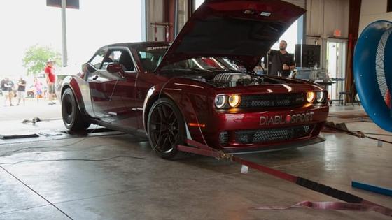 820hp DiabloSport-Tuned Dodge Challenger Hellcat Redeye