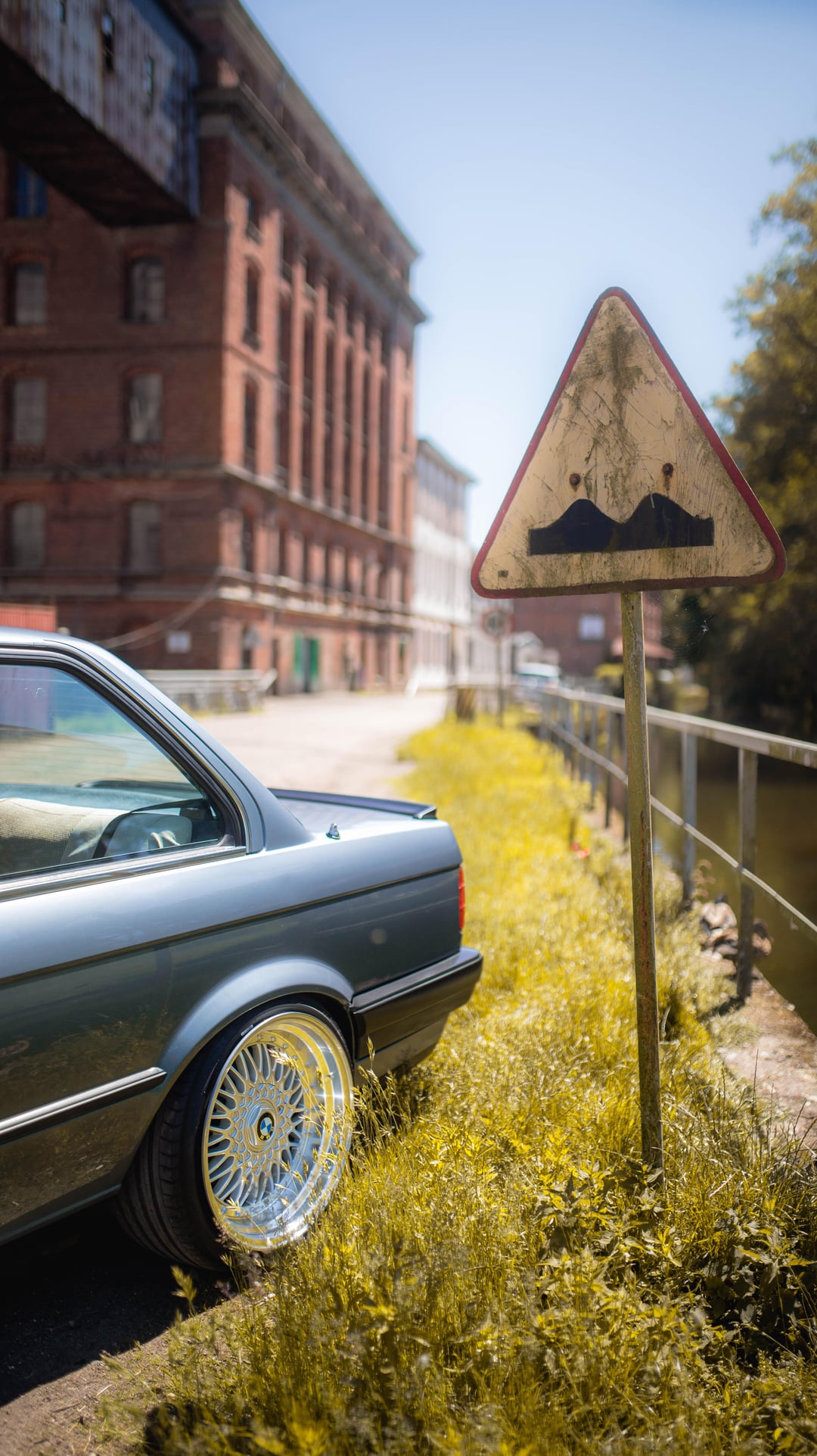 Clean BMW E30