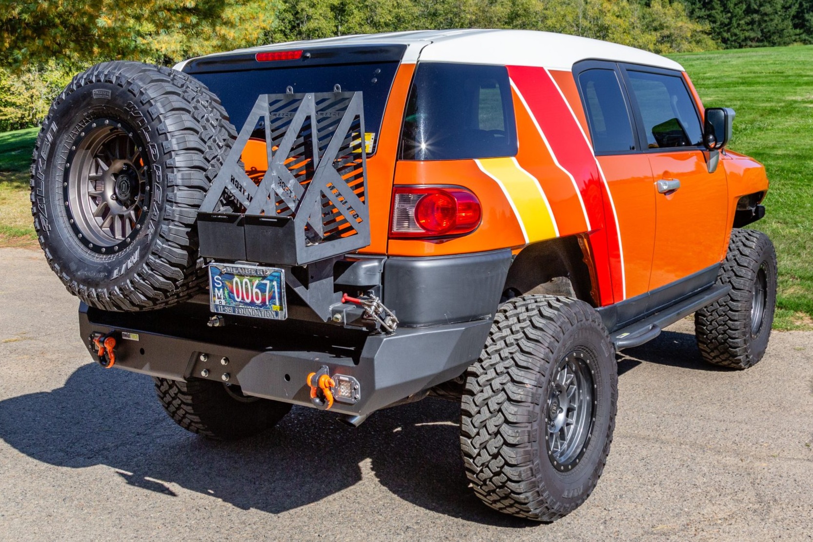 Modified 2007 Toyota FJ Cruiser with Lift and Icon Wheels