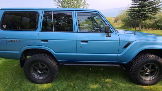 1984 Toyota Land Cruiser FJ60 by Seller