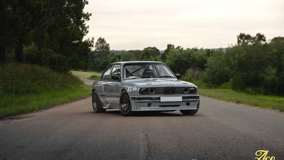 BMW E30 Widebody by Ace Customs