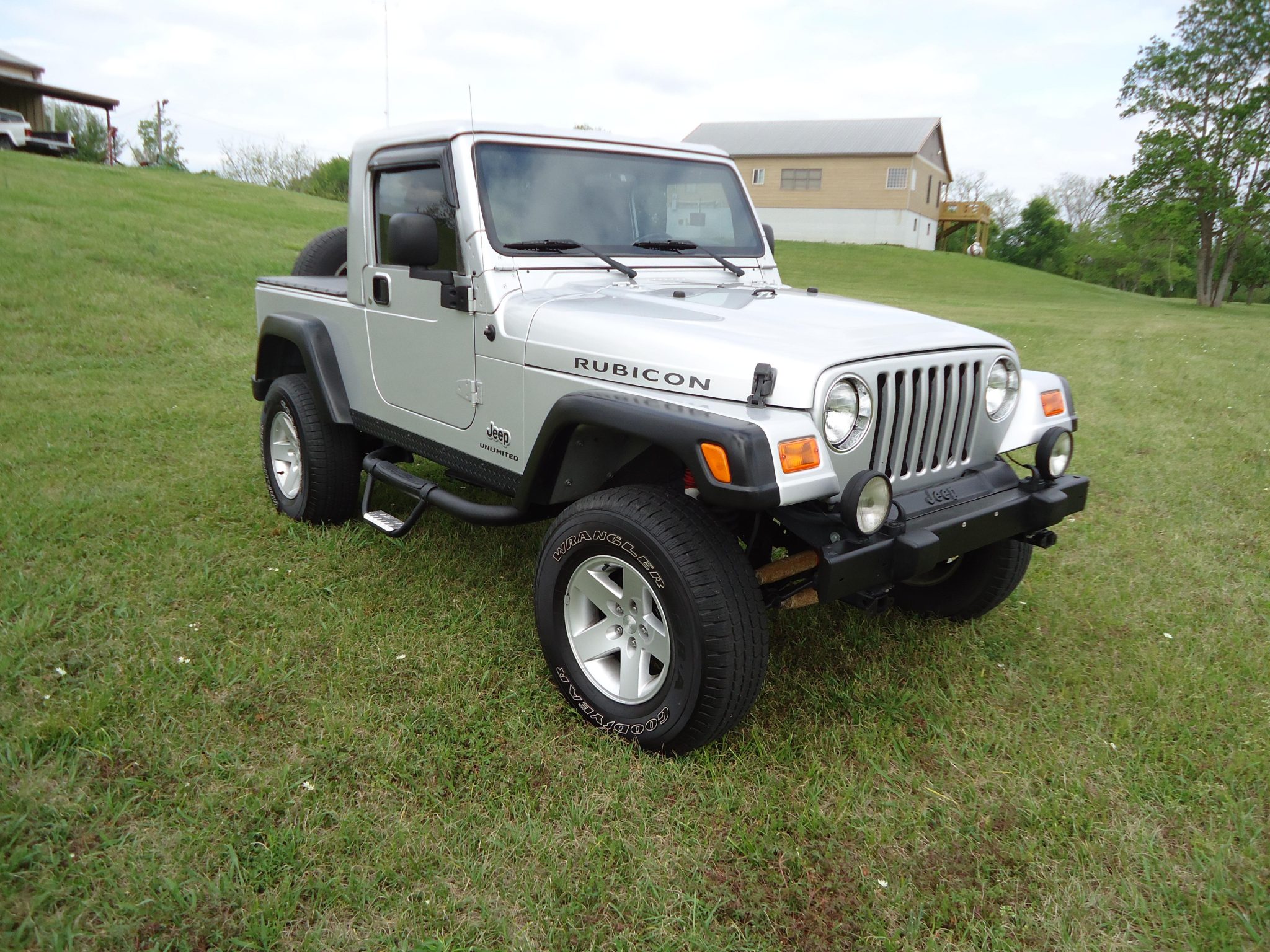 Modified 2005 Jeep Wrangler Unlimited Rubicon