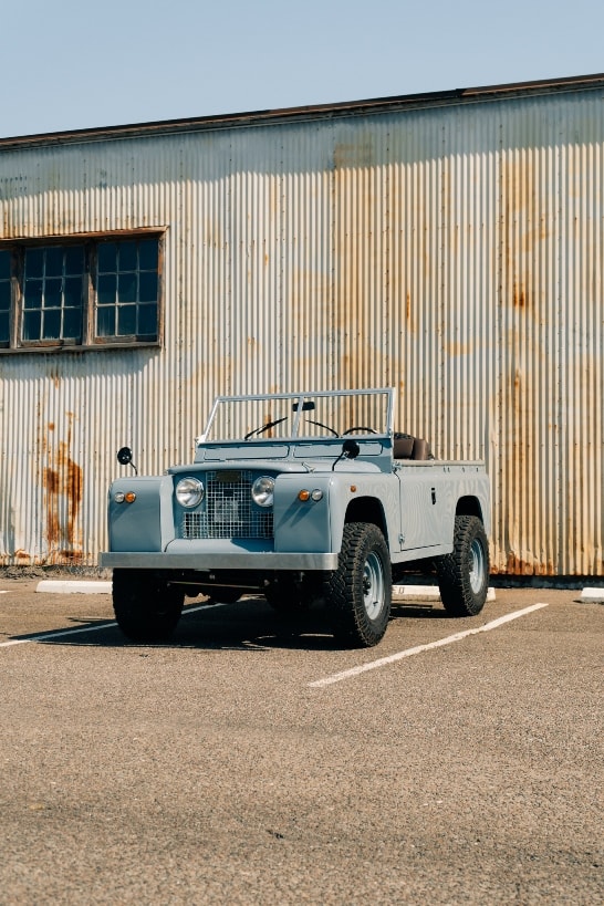 300hp V6-Powered Land Rover Series IIA by Himalaya 4x4