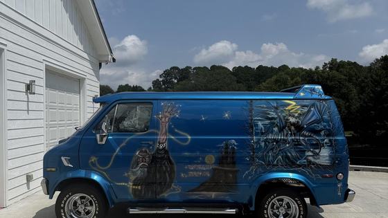 1977 Dodge Tradesman B200 "Wild Side"