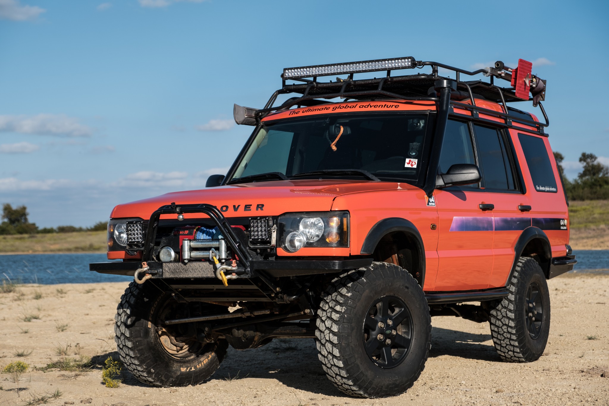 2004 Land Rover Discovery II G4 Challenge