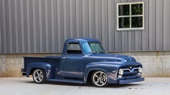 Coyote V8 1955 Ford F-100 Restomod