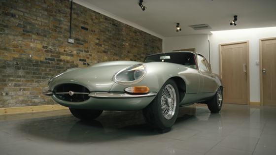 300hp Jaguar E-Type Restomod by Helm