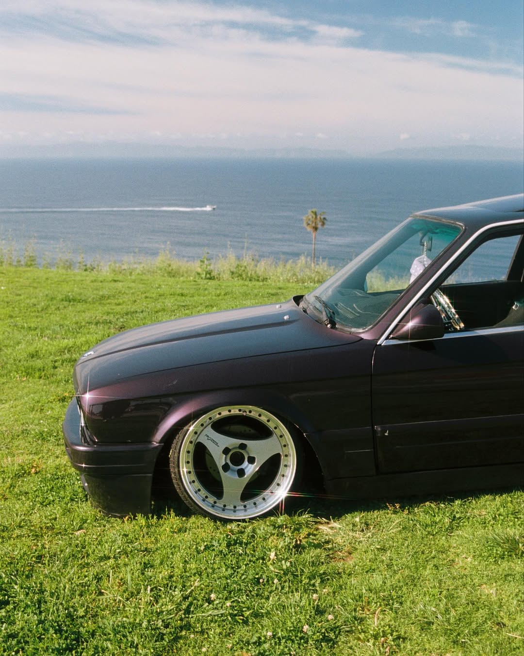 BMW E30 on Trispoke Wheels