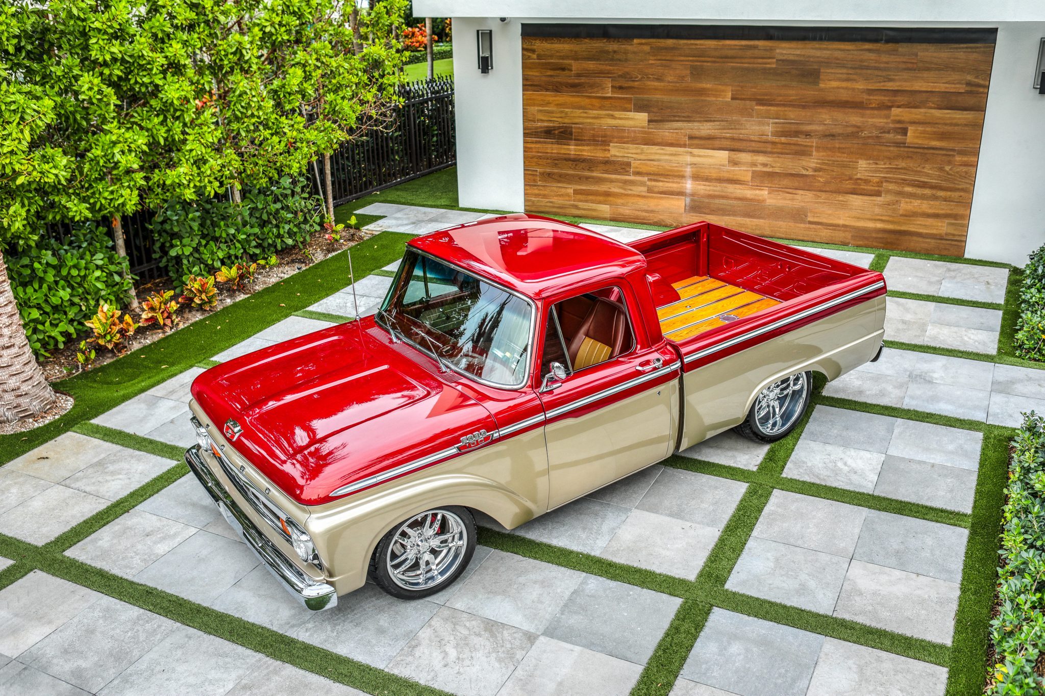 500hp Ford F-100 Restomod with Big-Block Muscle