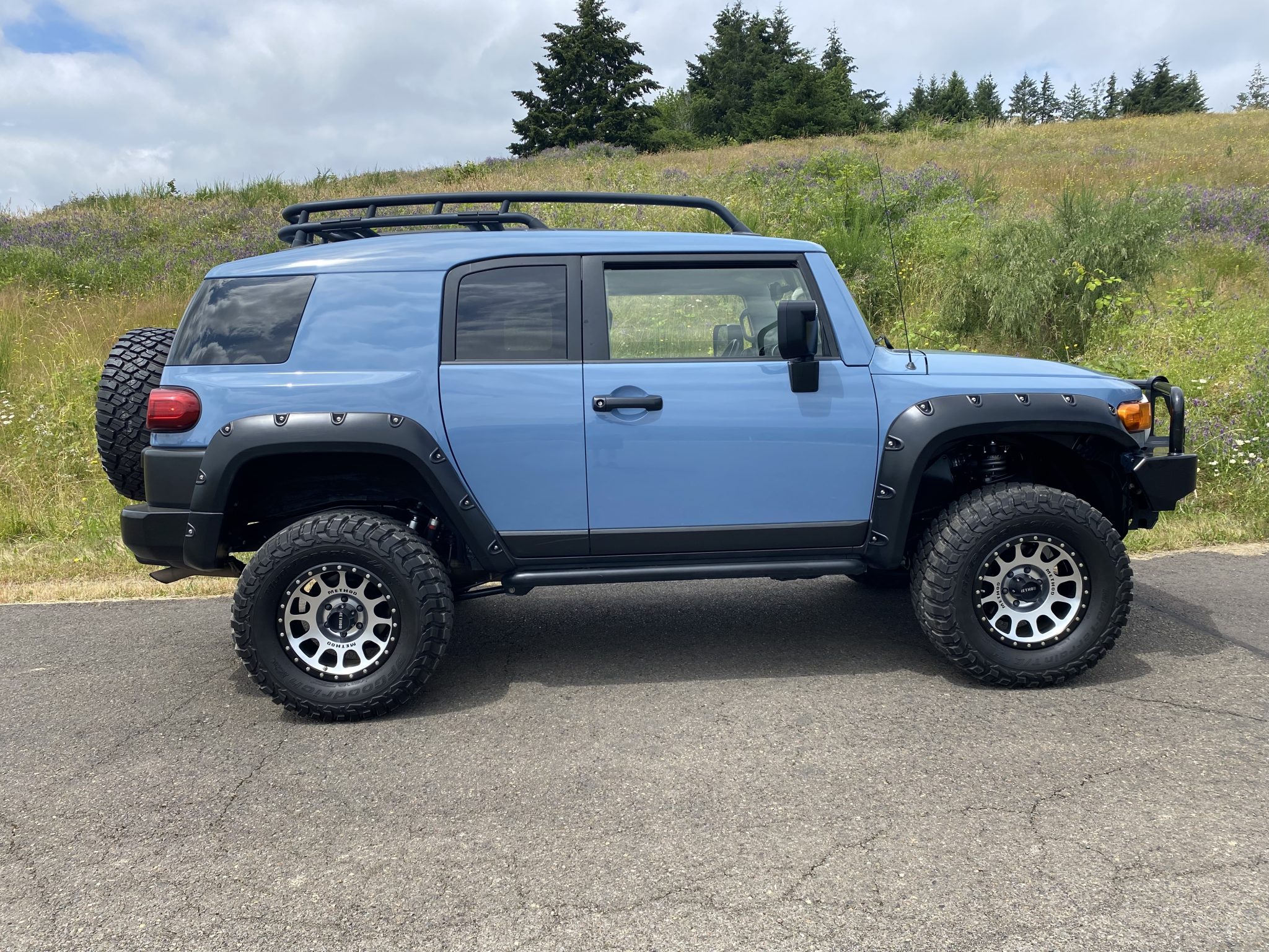 2014 Toyota FJ Cruiser Trail Teams Ultimate Edition