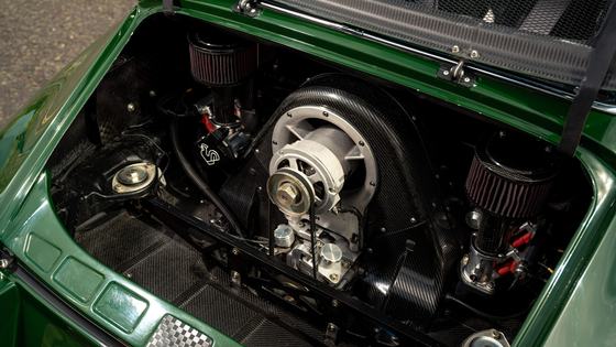 KAMM 912c Porsche Restomod: Lightweight with Modern Upgrades