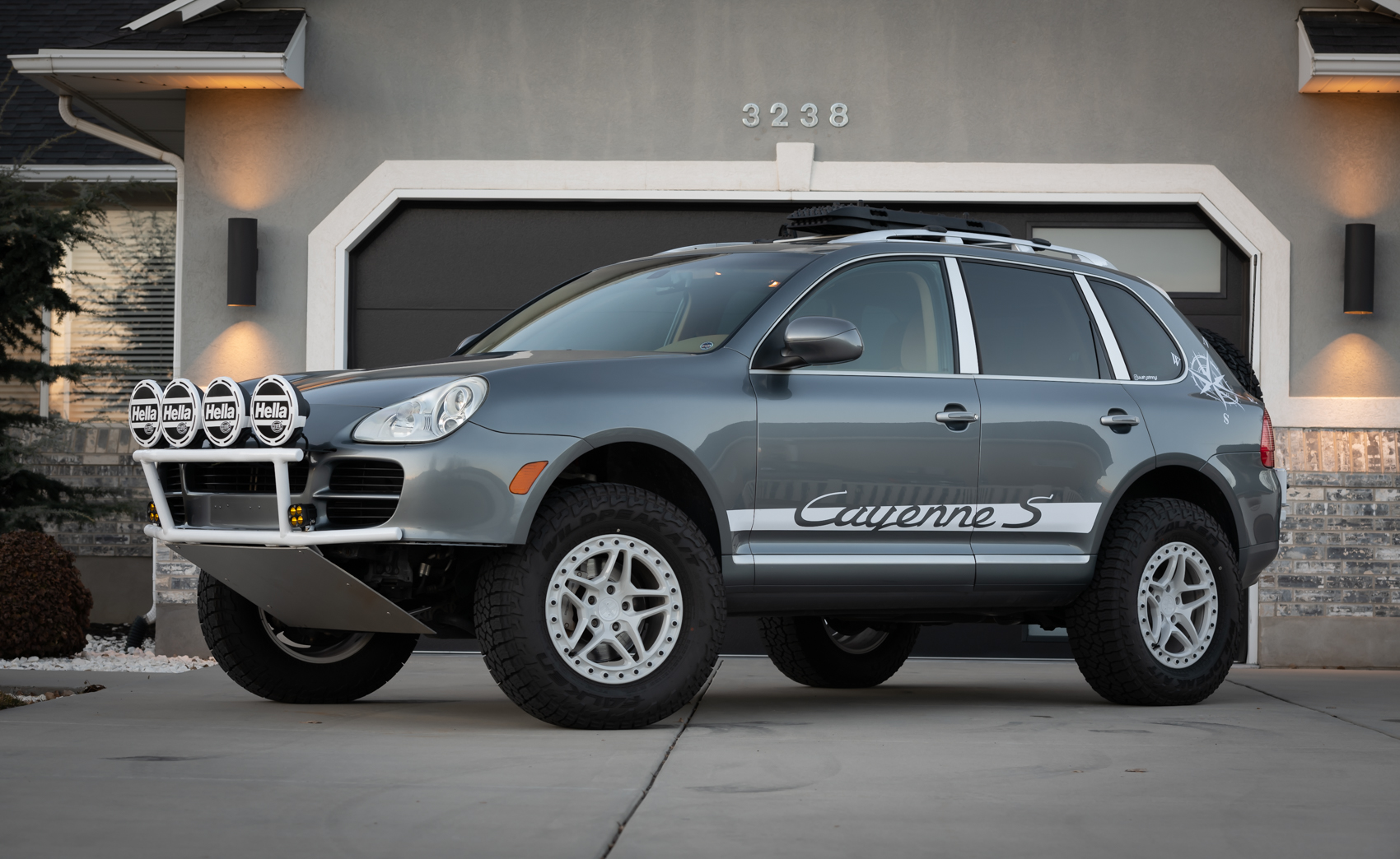 2005 Porsche Cayenne S by UtahJohnnyL