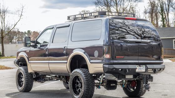 2001 Ford Excursion Limited 7.3L Power Stroke by Private Party