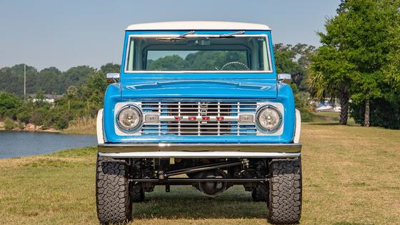 Jasper 302-Powered 1976 Ford Bronco Restomod