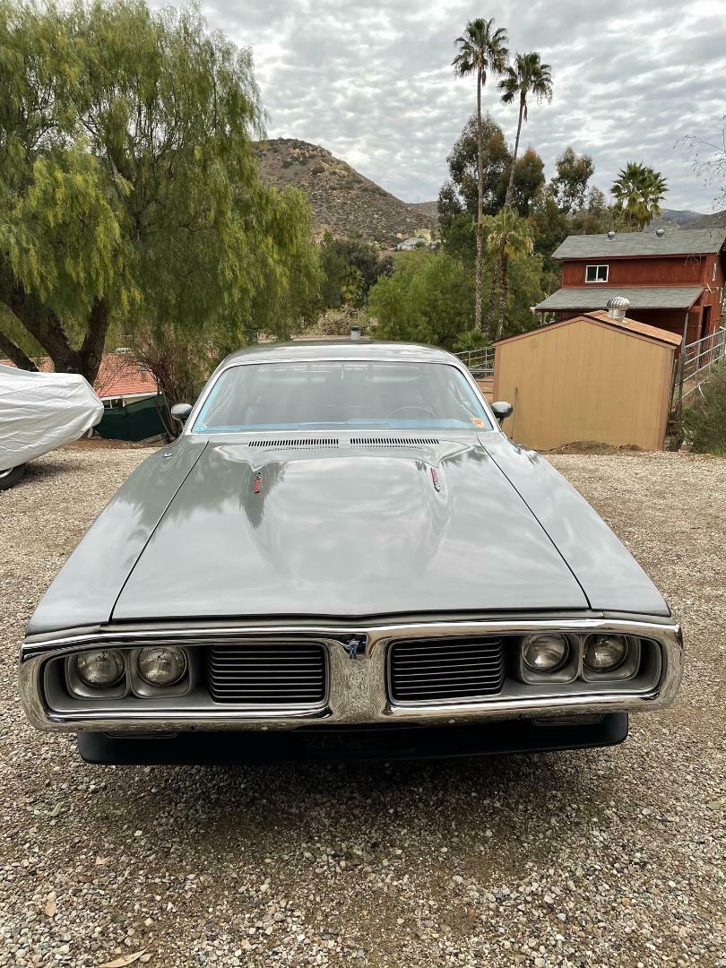 400ci V8 1974 Dodge Charger