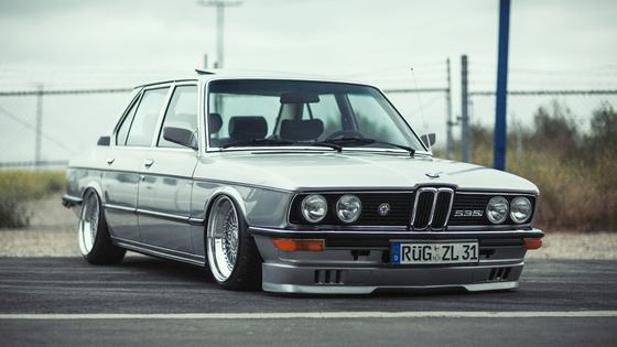 1980 BMW E12 535i by Ron Perry