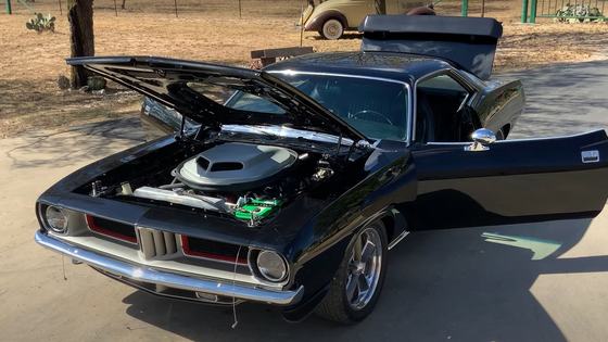 426 HEMI 1973 Plymouth Barracuda Tribute