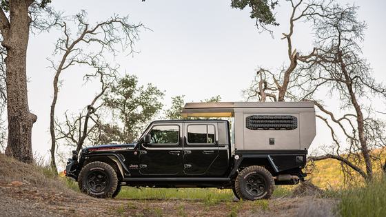 2020 Jeep Gladiator Rubicon with FiftyTen Camper