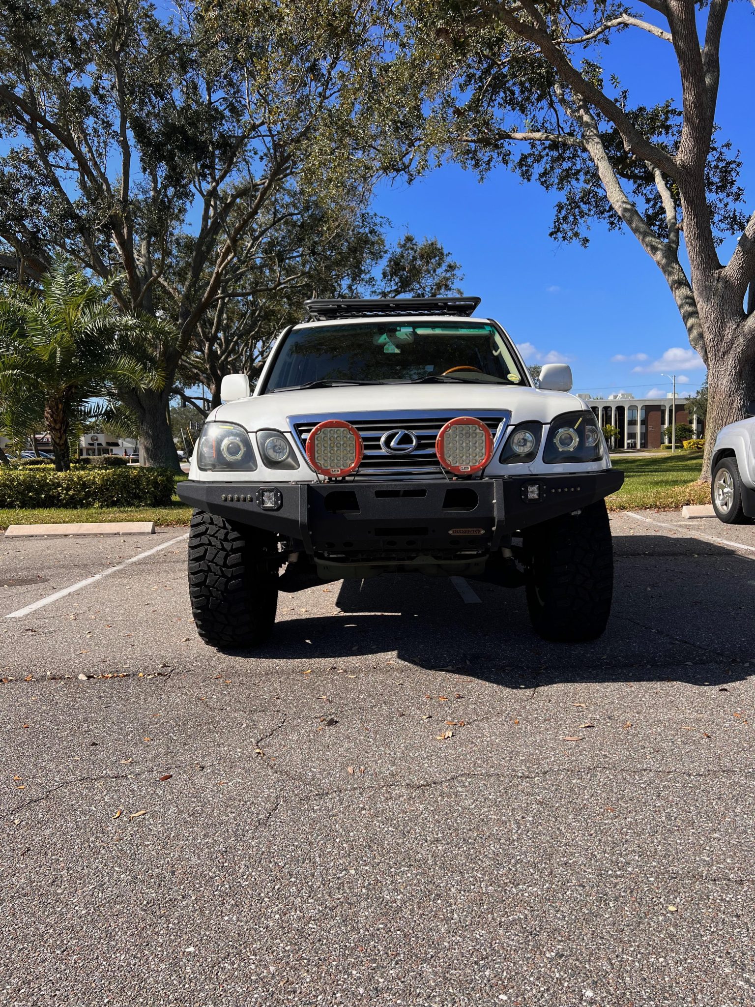 2004 Lexus LX470 Modified