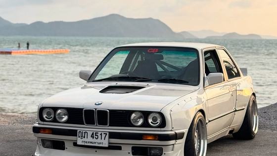 S65 V8-Swapped BMW M3 E30
