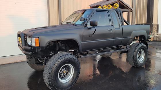 1986 Toyota Pickup SR5 Xtracab Turbo