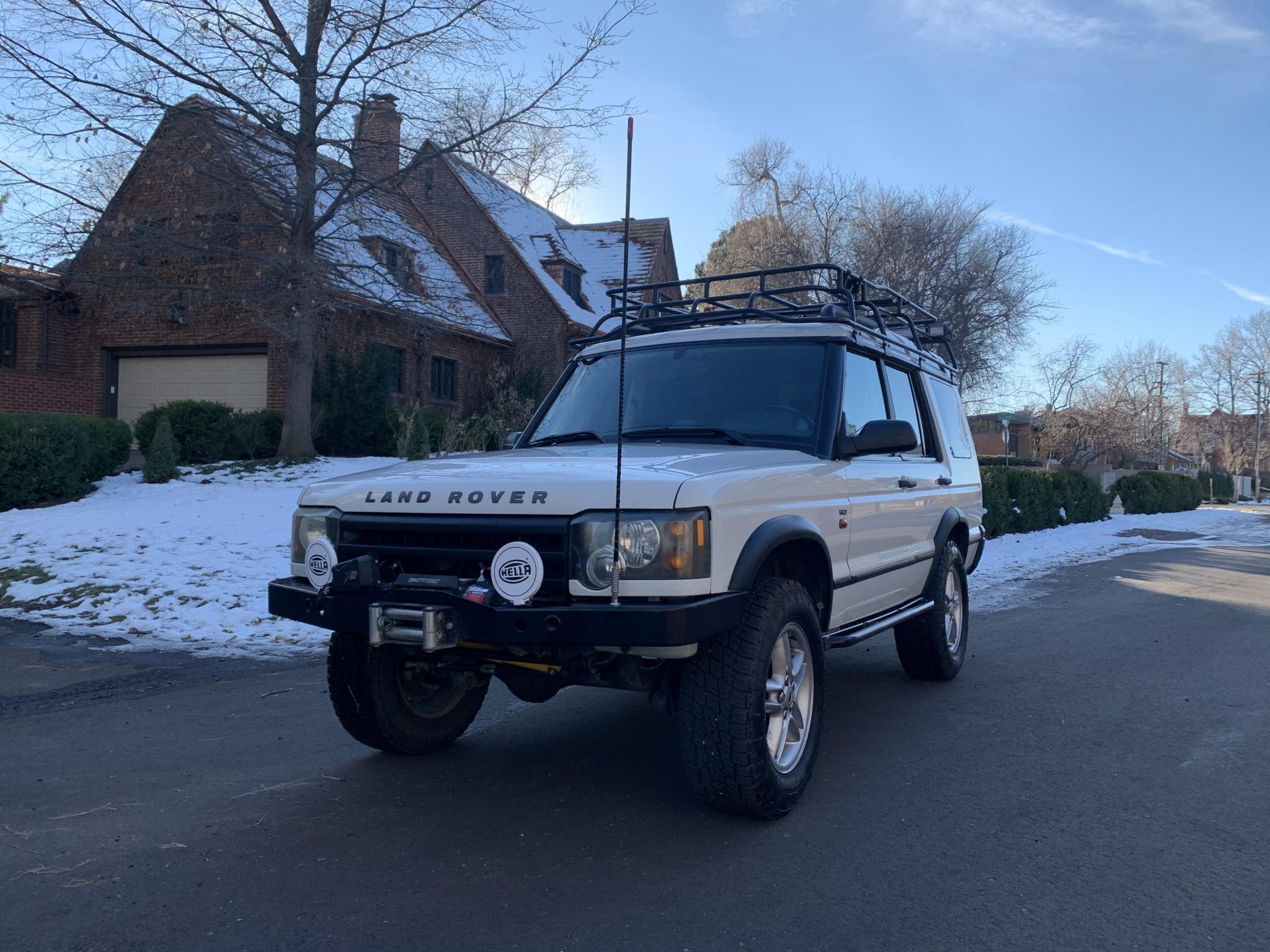 2004 Land Rover Discovery II SE7 by joshtodd