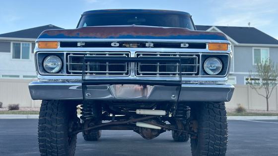 1977 Ford F-150 Custom 4×4