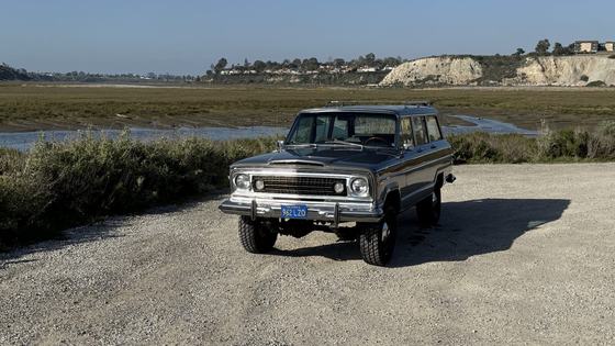 1977 Jeep Wagoneer Custom