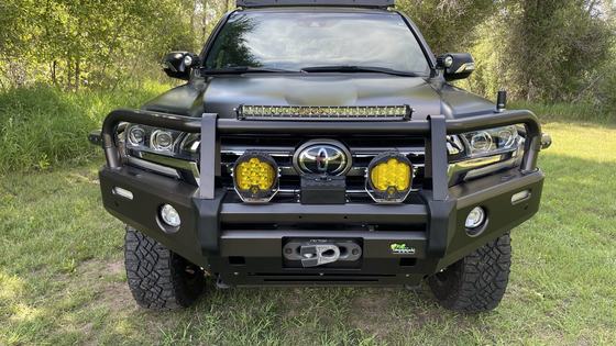 2020 Toyota Land Cruiser Heritage Edition 200-Series