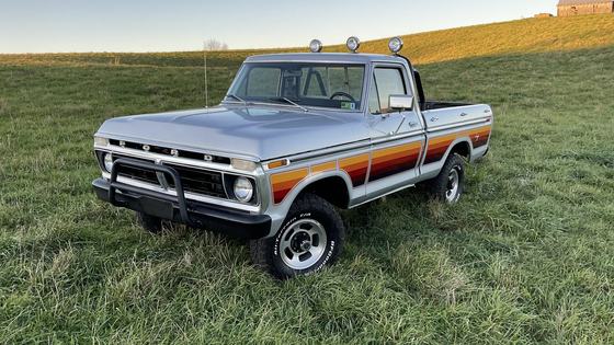 Modified 1976 Ford F-100 Ranger XLT 4×4